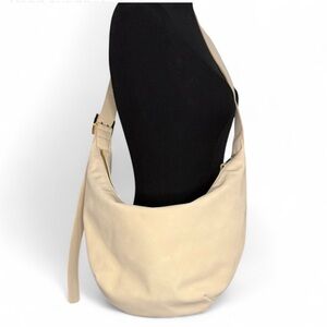 Universal Threads Slouchy Crescent Sling Handbag Purse with Adjustable Strap